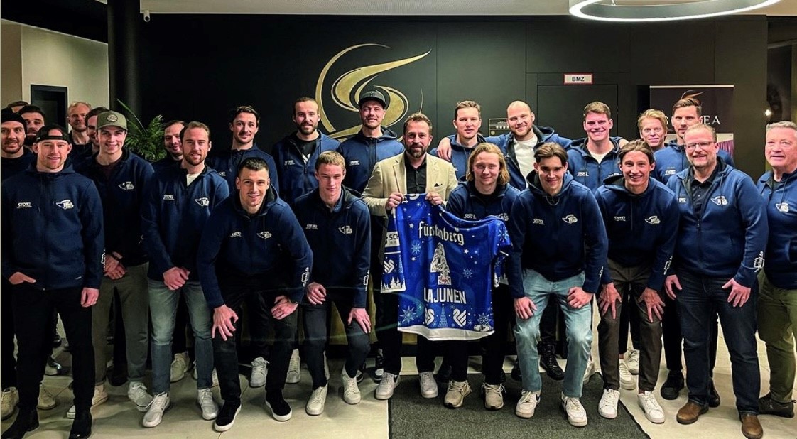 Die Schwenninger Wild Wings zu Gast